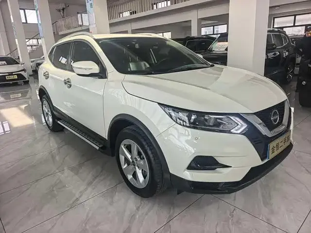 NISSAN QASHQAI 2023