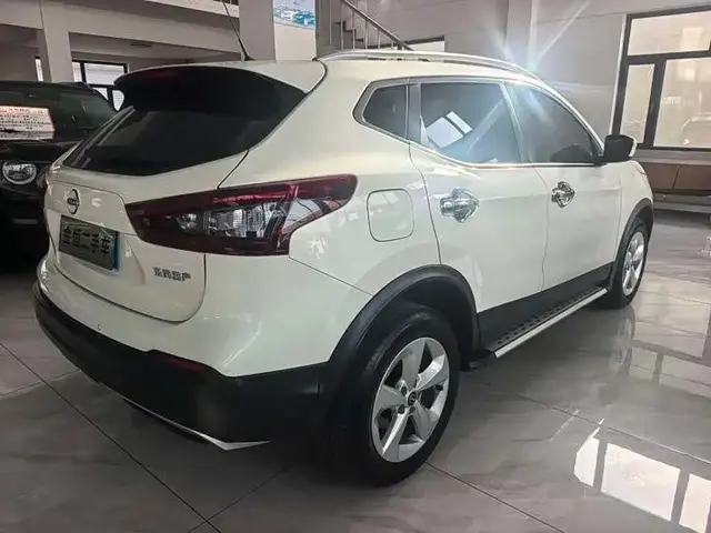 NISSAN QASHQAI 2023