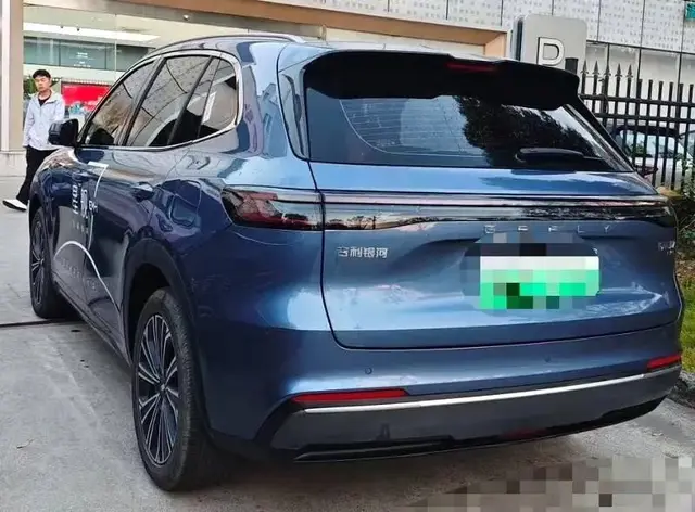 GEELY GALAXY STARSHIP 7 2025