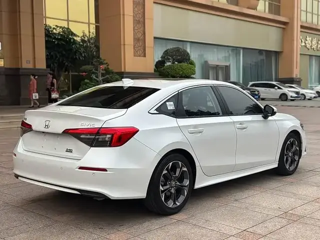 HONDA CIVIC 240TURBO CVT SPORTY 2022
