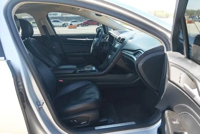 FORD FUSION TITANIUMC 2018