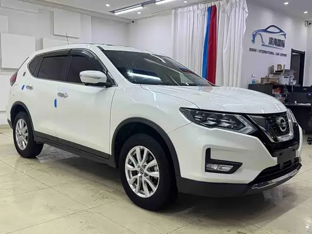 NISSAN X-TRAIL PREMIUM 2022