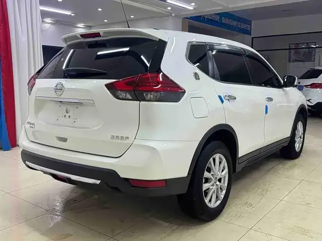 NISSAN X-TRAIL PREMIUM 2022