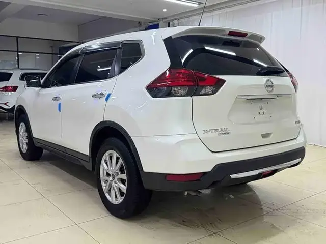 NISSAN X-TRAIL PREMIUM 2022
