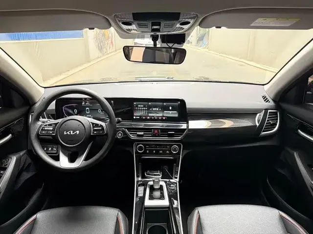 KIA SELTOS 2023
