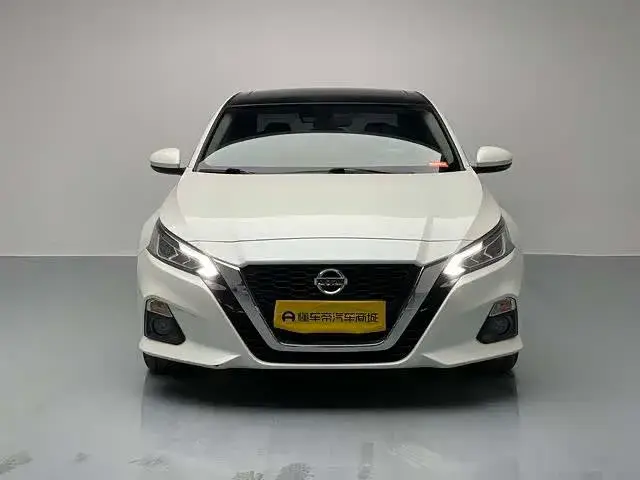 NISSAN TEANA 2021