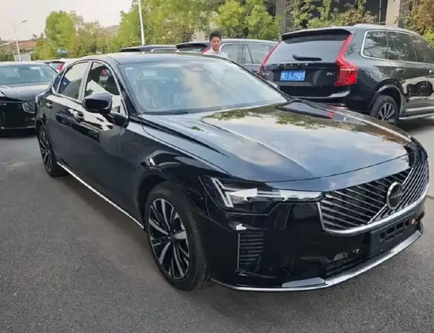 VOLVO S90 LUXURY 2026