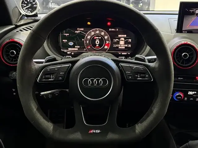 AUDI RS 3 2019