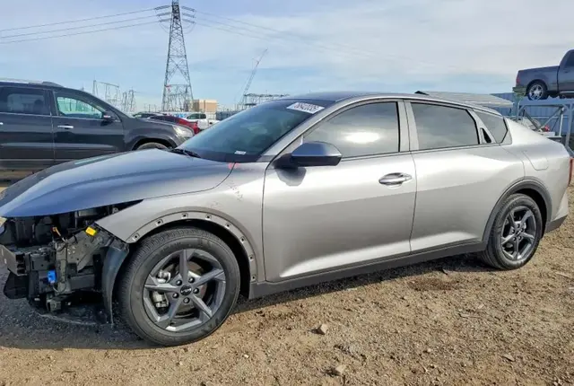 KIA K4 LXS 2025