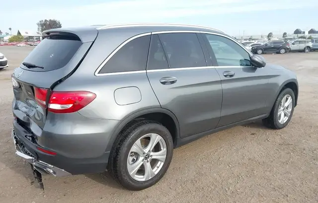 MERCEDES-BENZ GLC 300 2018