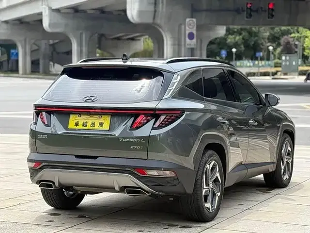 HYUNDAI TUCSON PREMIUM 2022