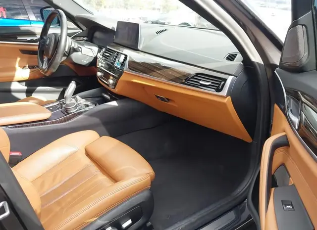 BMW 530E IPERFORMANCE 2020