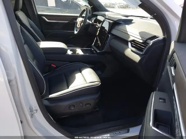 GMC ACADIA DENALI FWD 2026