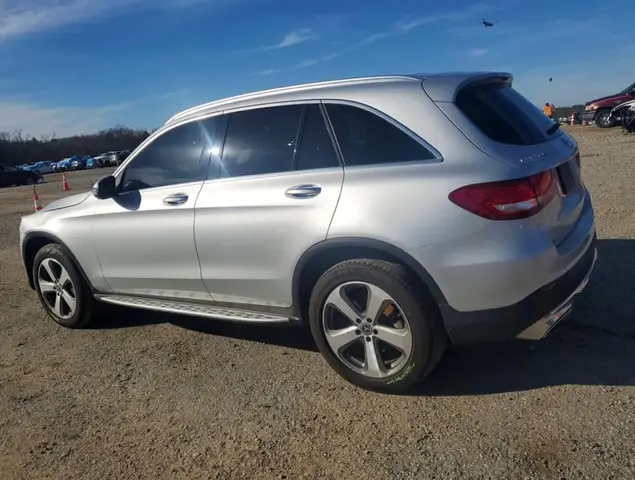 MERCEDES-BENZ GLC 300 4MATIC 2019