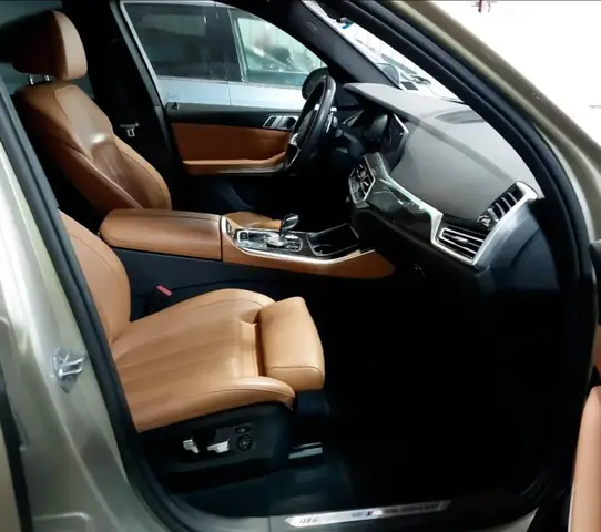 BMW X5 XDRIVE40I 2019