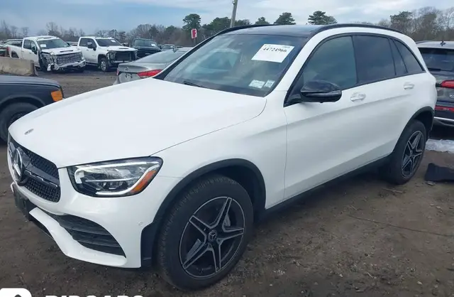 MERCEDES-BENZ GLC 4MATIC SUV 2022
