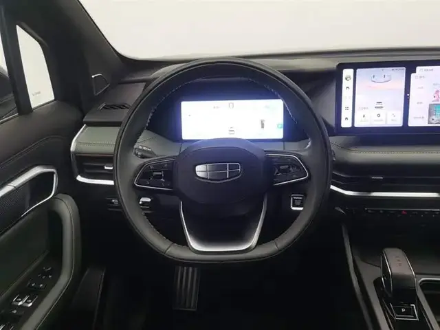 GEELY OKOVANGO 2023