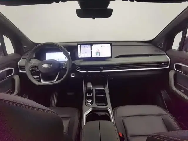 GEELY OKOVANGO 2023