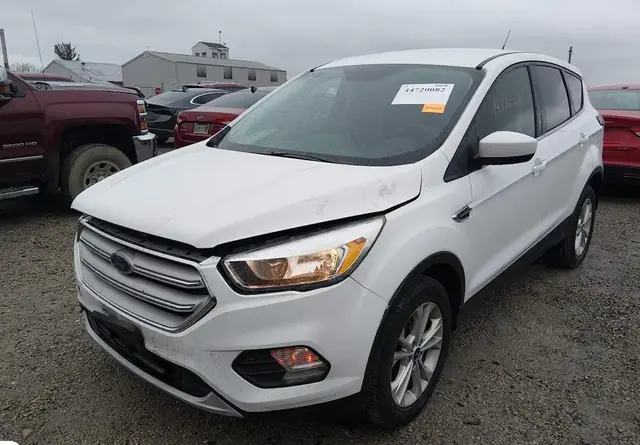 FORD ESCAPE SE 2019