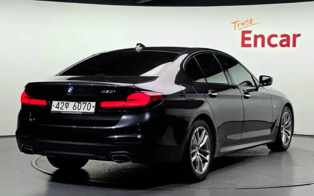 BMW 5 SERIES 2017