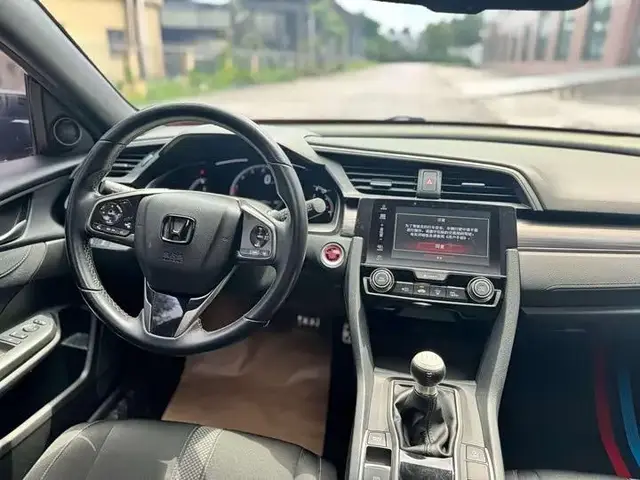 HONDA CIVIC HATCHBACK 220TURBO 2021