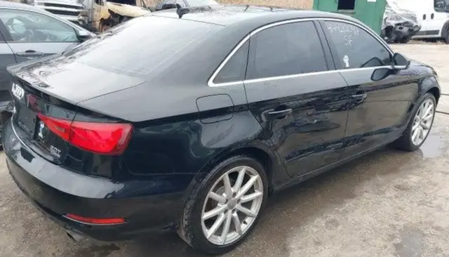 AUDI A3 2.0T PREMIUM 2015