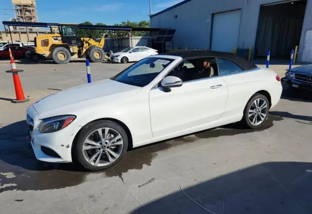 MERCEDES-BENZ C-CLASS 300 2017
