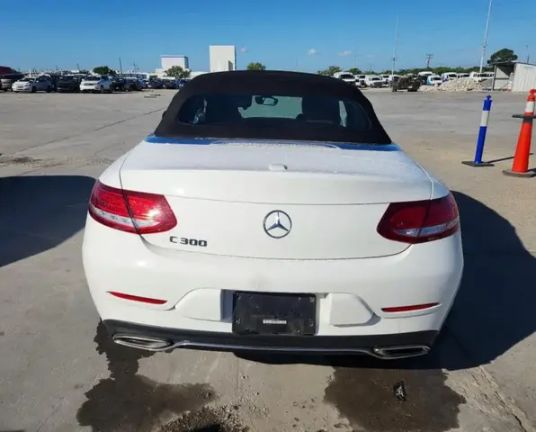 MERCEDES-BENZ C-CLASS 300 2017