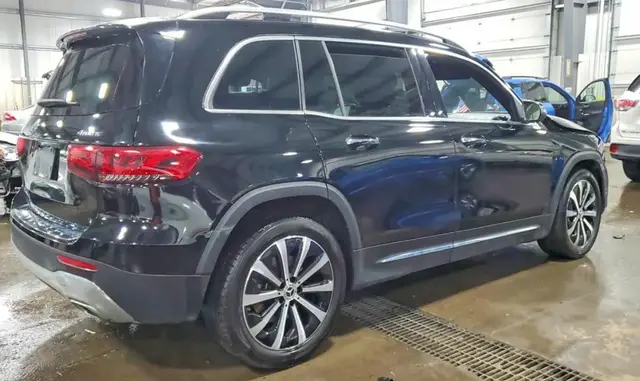 MERCEDES-BENZ GLB 250 4MATIC 2022