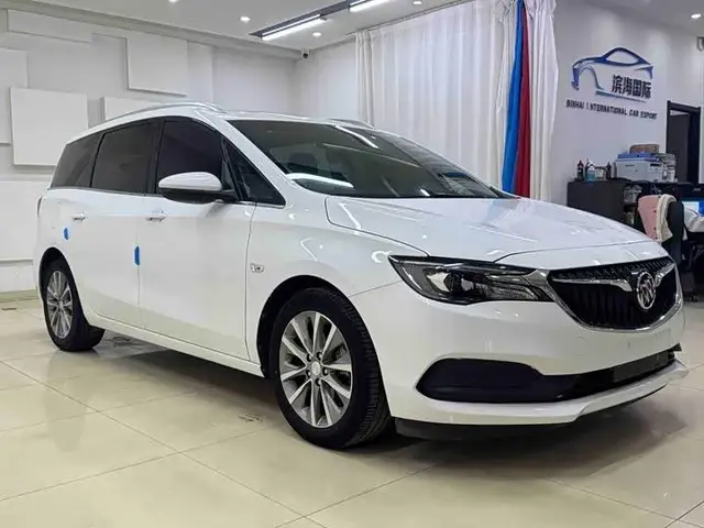 BUICK GL6 LUXURY 2022