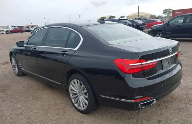 BMW 740I 2018