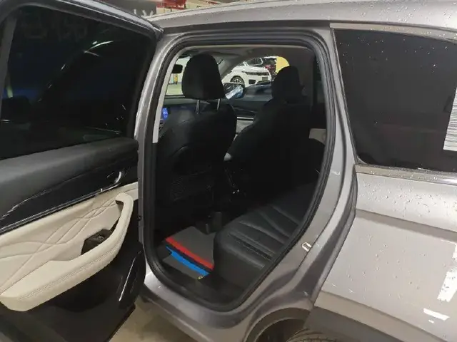GEELY MONJARO 2023