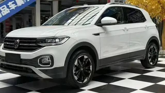 VOLKSWAGEN T-CROSS 2021
