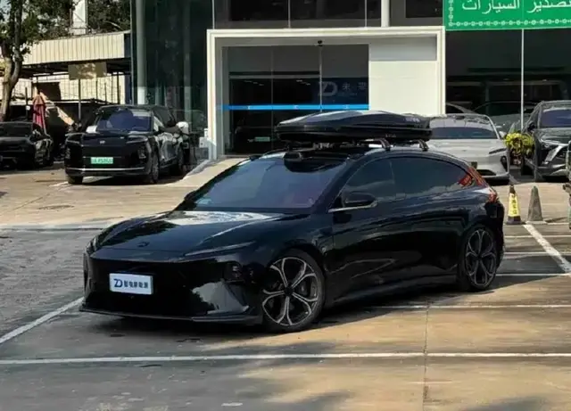 NIO ET5T БЕЗРАМНЫЕ АВТОМОБИЛЬНЫЕ ДВЕРИ 2024