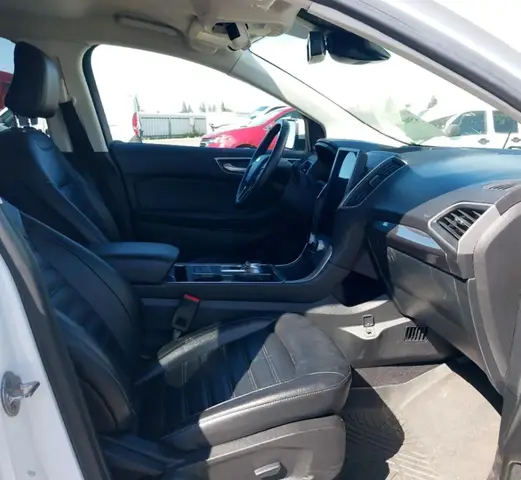 FORD EDGE SEL 2023