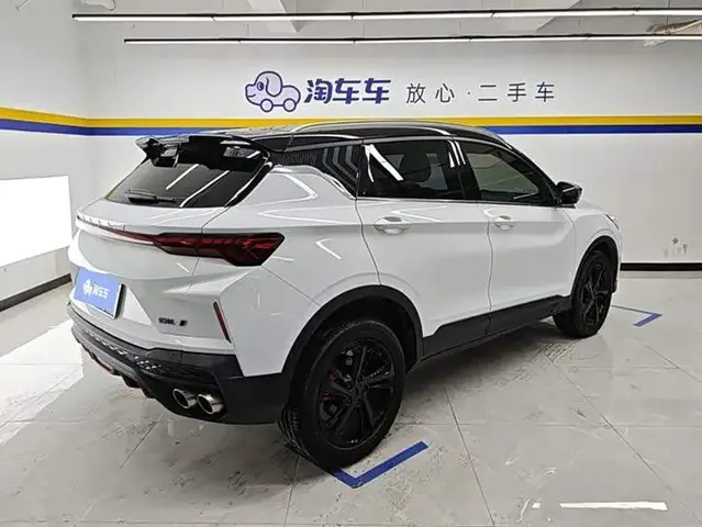 GEELY COOLRAY 2022