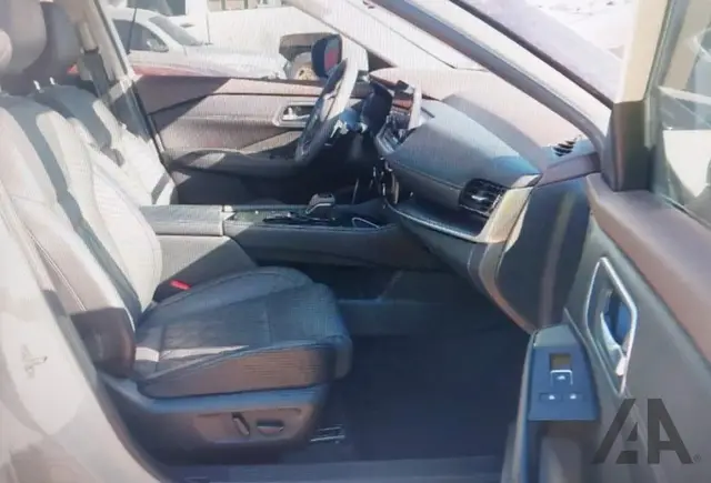 NISSAN ROGUE PLATINUM FWD 2023