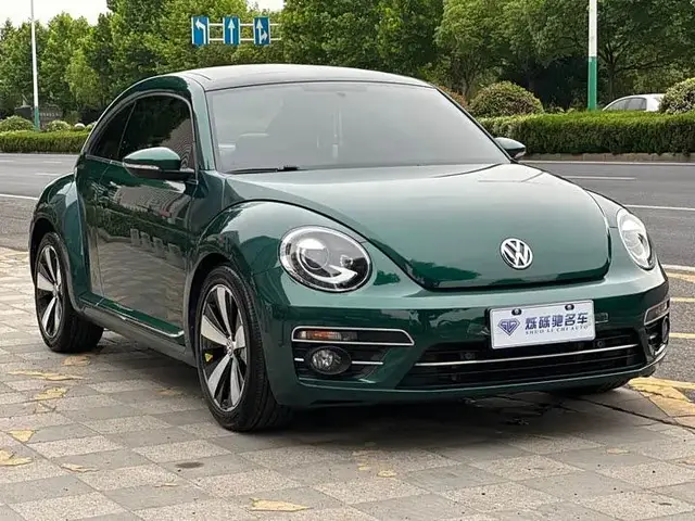 VOLKSWAGEN BEETLE 2018