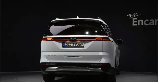 KIA CARNIVAL SIGNATURE 2022
