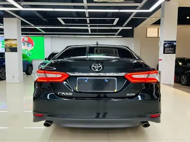 TOYOTA CAMRY LUXURY 2022