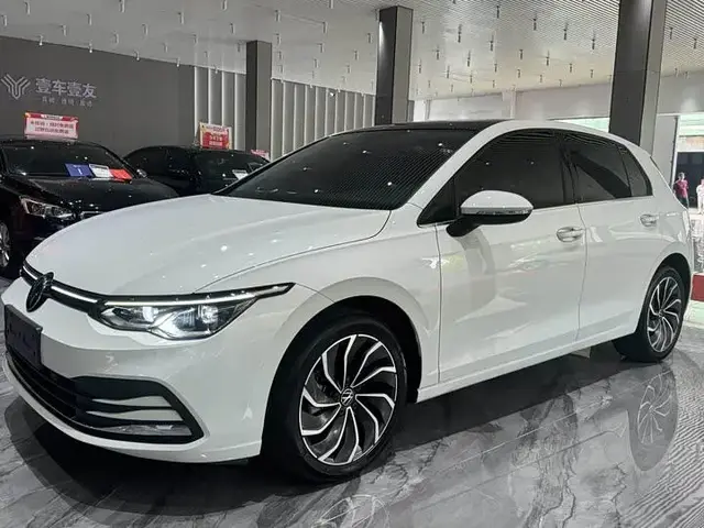 VOLKSWAGEN GOLF 280TSI DSG PRO 2023