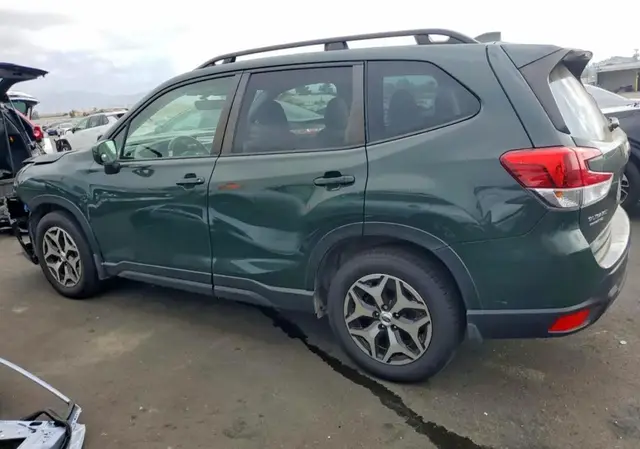 SUBARU FORESTER PREMIUM 2023