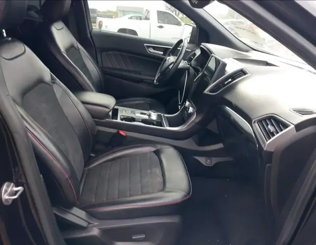 FORD EDGE ST-LINE 2024
