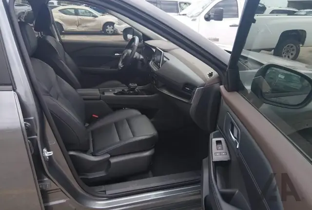 NISSAN ROGUE SV FWD 2023