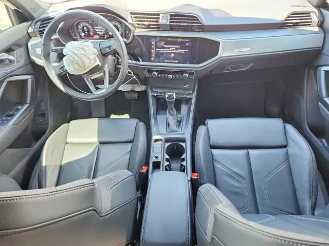 AUDI Q3 PREMIUM 2022