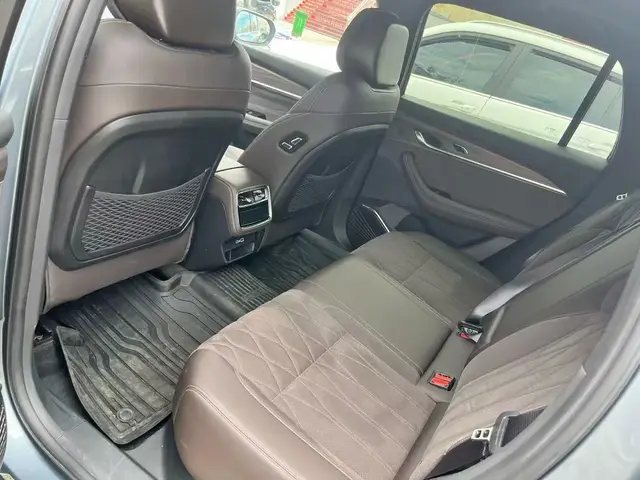 GEELY XINGYUE L 2025