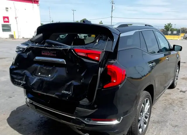 GMC TERRAIN AWD DENALI 2021