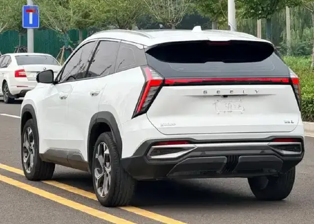 GEELY BOYUE L PREMIUM 2023