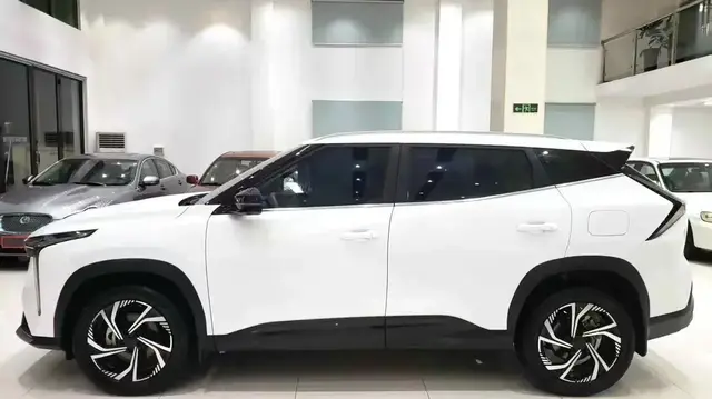 GEELY BOYUE COOL 2023