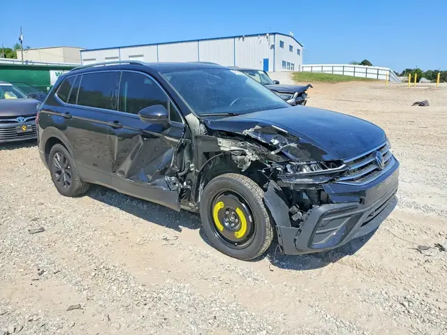 VOLKSWAGEN TIGUAN 08/2024 TIGUAN SE 08/2024 2024